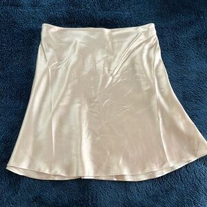 Quince mini skirt